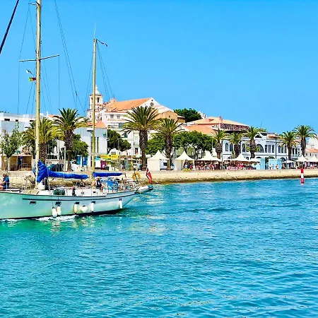 H&h - Rare Modern & Elegant With Wonderful Sea Views, A Few Meters From Porto De Mos *
