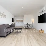 H&h Sea View Elegance: Modern Porto De Mos *