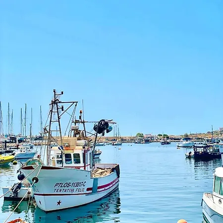 H&h - Rare Modern & Elegant With Wonderful Sea Views, A Few Meters From Porto De Mos Lägenhet Lagos